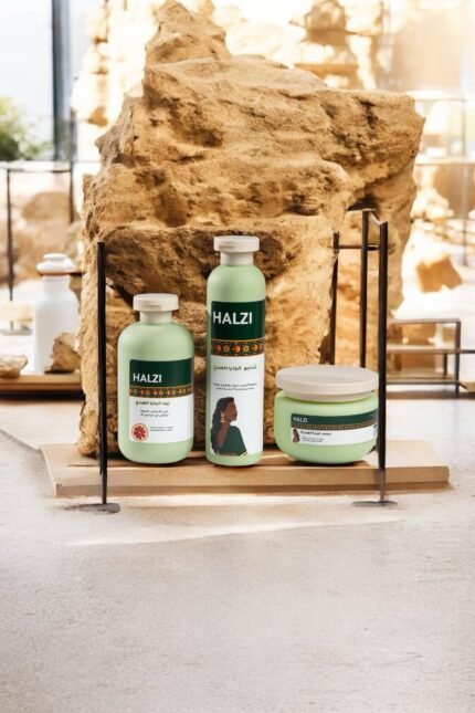 The Indian Set for Damaged & Brittle Hair المجموعة الأيروفيدا لعلاج الشعر التالف والمتقصف